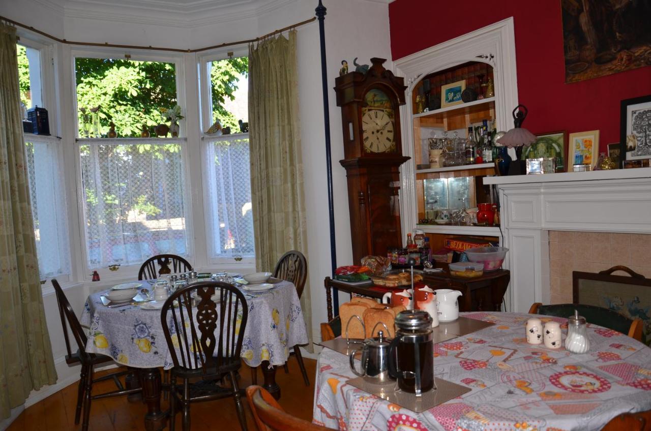 אינברנס Averon House מראה חיצוני תמונה